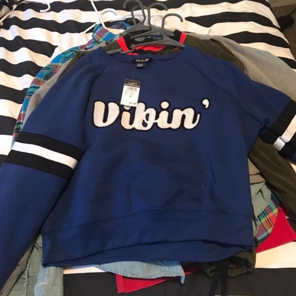 Rue21 Sweatshirt